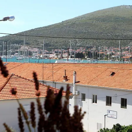 Guest house Vincenzo Trogir