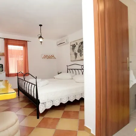 Πανσιόν Vincenzo 3*